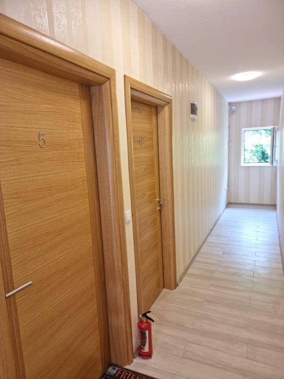 באניה לוקה Apartmani Vesto מראה חיצוני תמונה