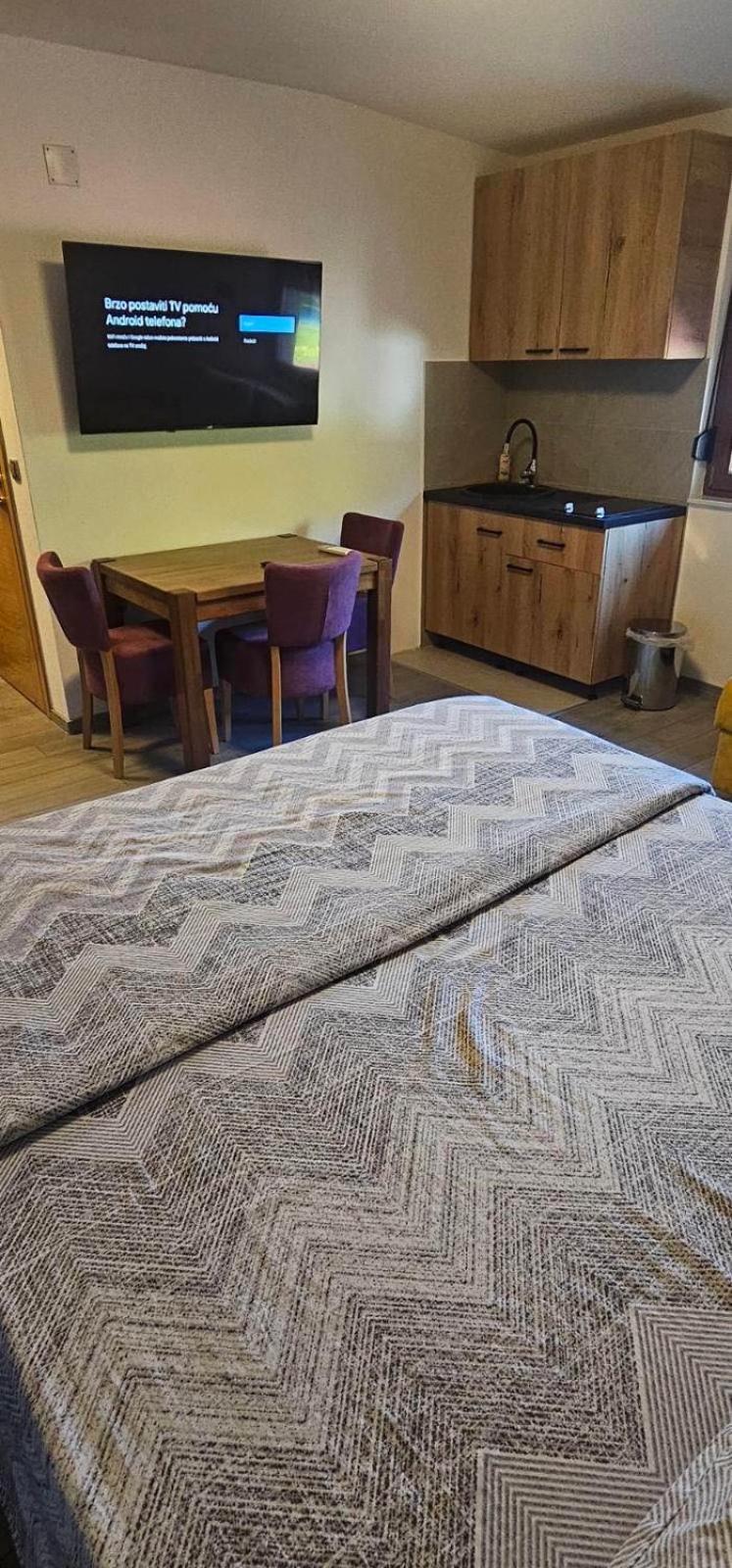 באניה לוקה Apartmani Vesto מראה חיצוני תמונה
