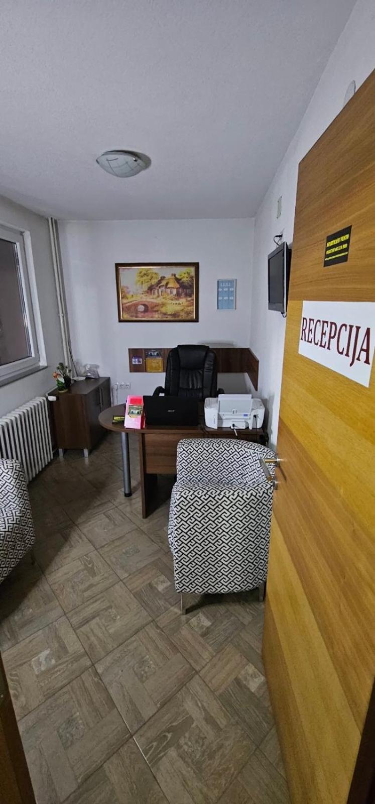 באניה לוקה Apartmani Vesto מראה חיצוני תמונה