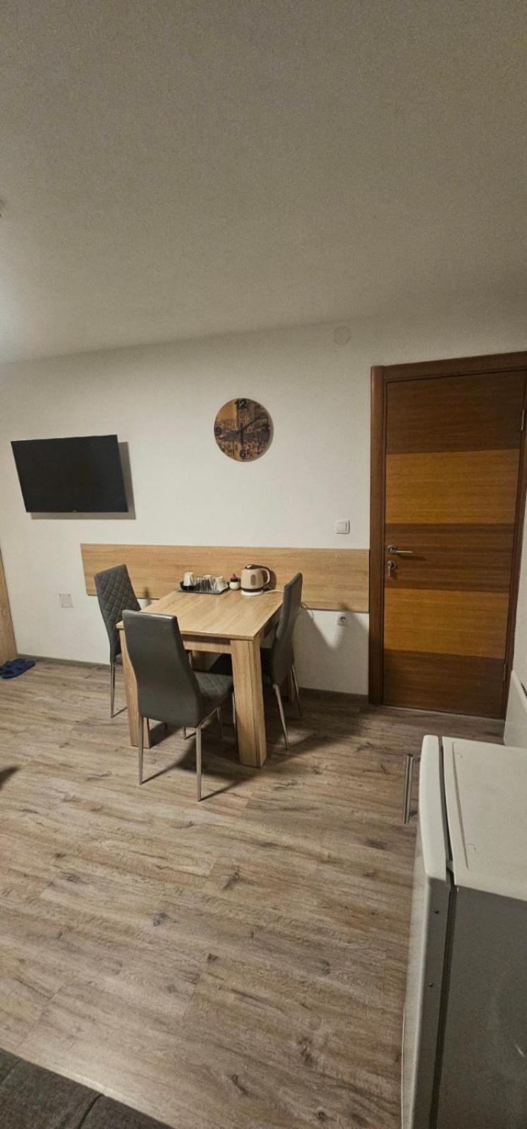 באניה לוקה Apartmani Vesto מראה חיצוני תמונה